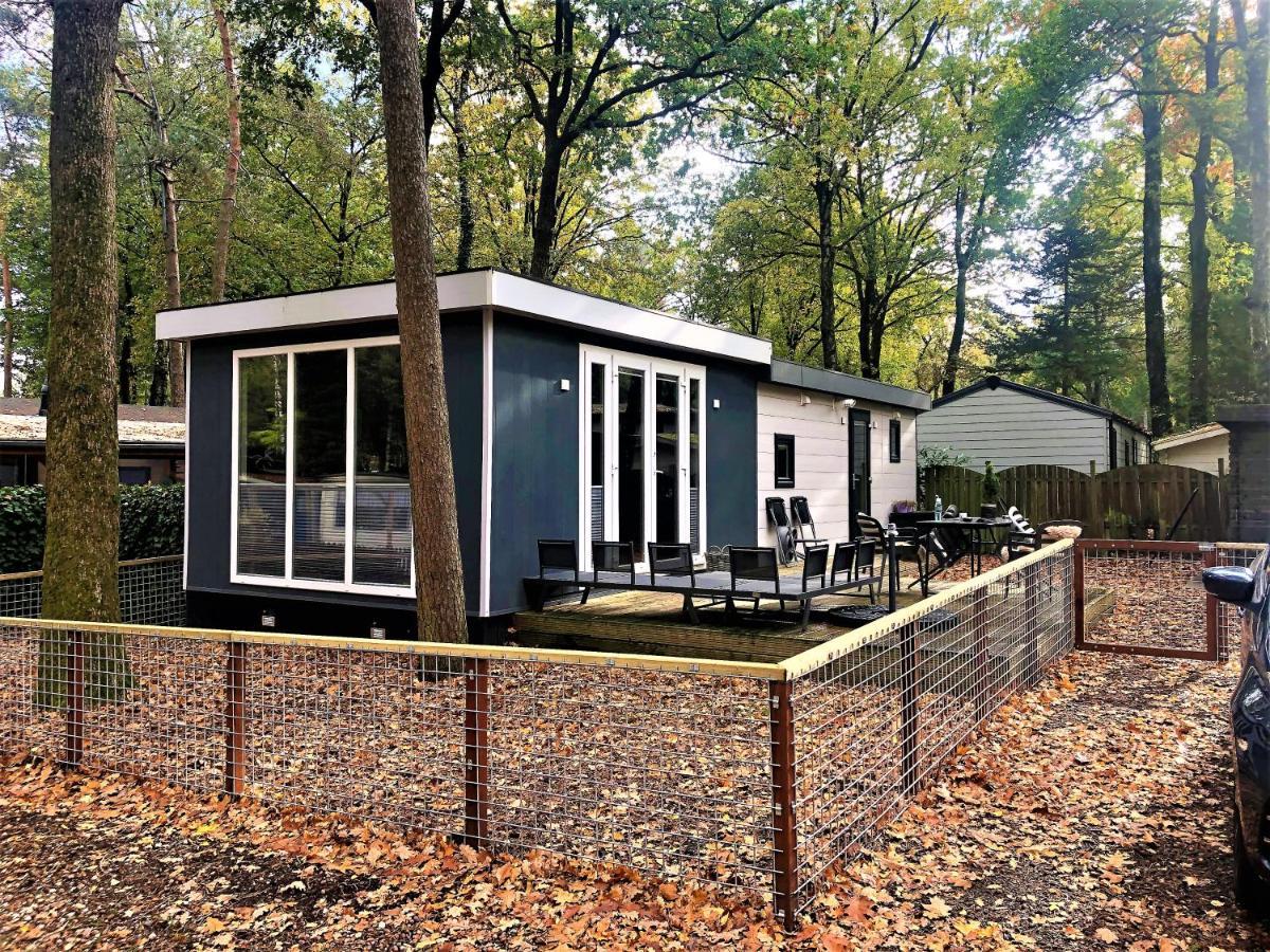 Luxe Chalet Leeuwenhart - Recreation Only Hoenderloo Eksteriør billede