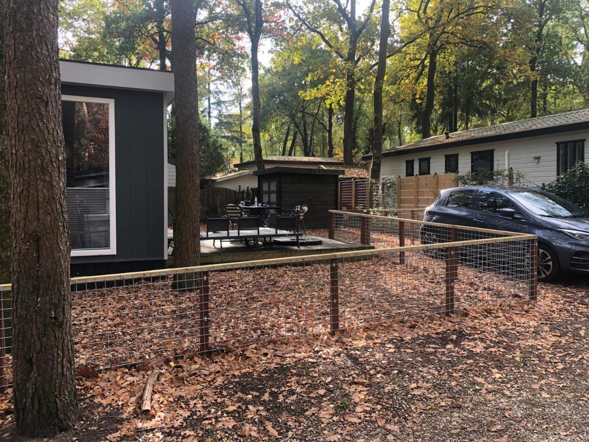 Luxe Chalet Leeuwenhart - Recreation Only Hoenderloo Eksteriør billede